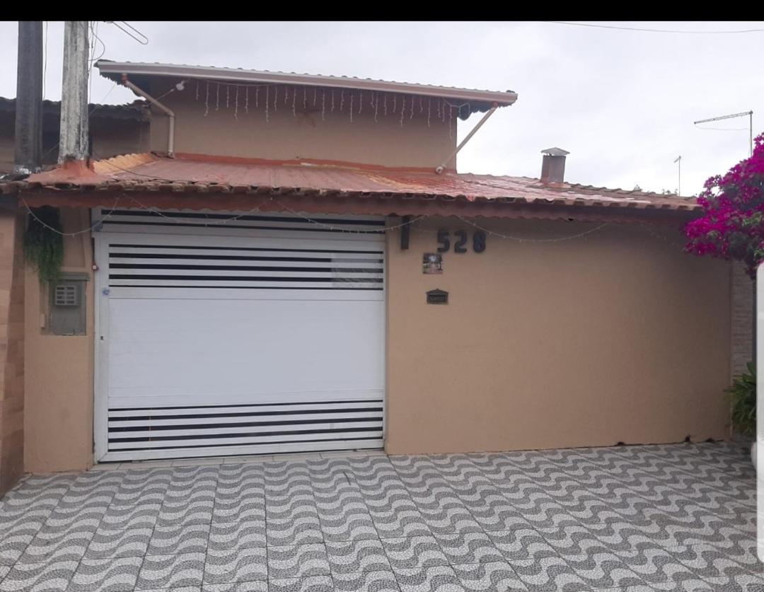 Casa Veraneio Familia Matos Praia Grande (Santos) Exteriör bild